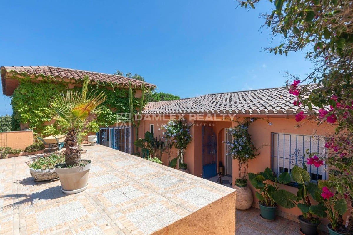 5 soveværelse Villa til salg i Tossa de Mar med swimmingpool garage - € 1.690.000 (Ref: 8440032)