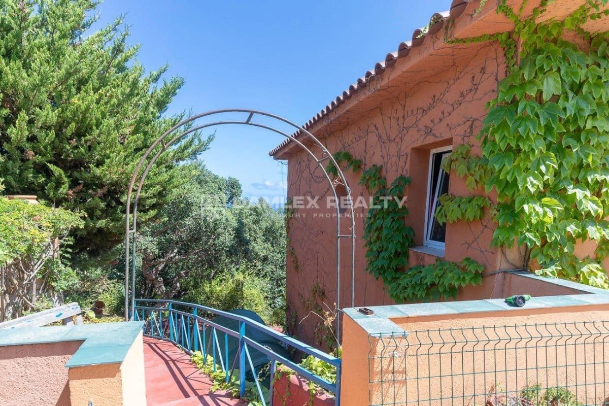 5 soveværelse Villa til salg i Tossa de Mar med swimmingpool garage - € 1.690.000 (Ref: 8440032)