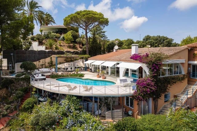 5 slaapkamer Villa te koop in Tossa de Mar met zwembad garage - € 1.690.000 (Ref: 8440032)