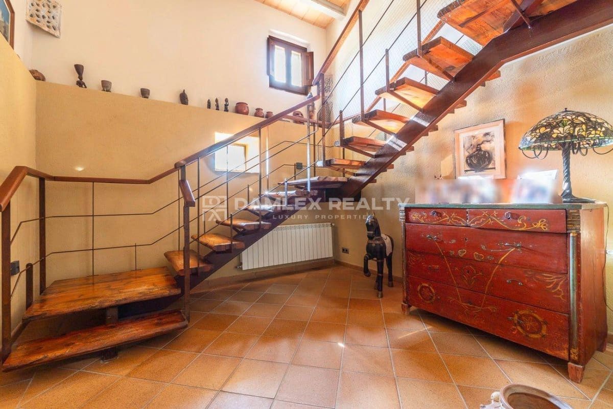 5 bedroom Villa for sale in Caldes de Malavella with pool - € 1,850,000 (Ref: 8444764)