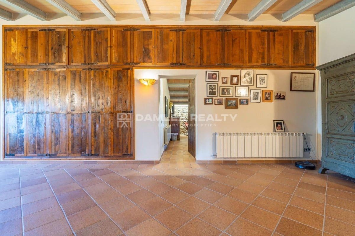 5 bedroom Villa for sale in Caldes de Malavella with pool - € 1,850,000 (Ref: 8444764)