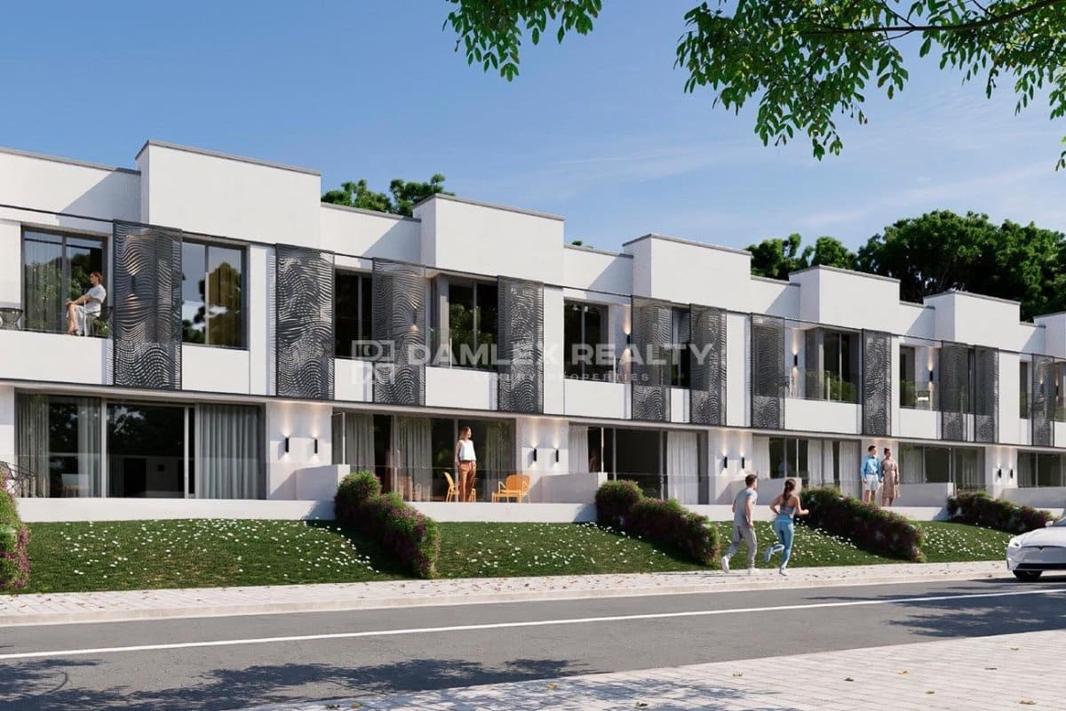 4 soveværelse Villa til salg i S'Agaro med swimmingpool - € 1.342.000 (Ref: 8449678)