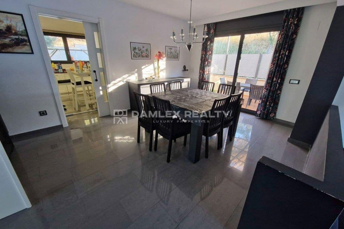 4 chambre Villa/Maison à vendre à Platja d'Aro avec piscine - 695 000 € (Ref: 8523226)