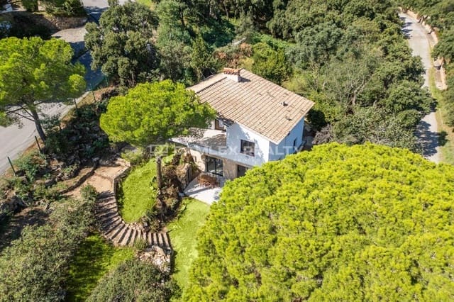 3 bedroom Villa for sale in Platja d'Aro, Castell-Platja d'Aro - € 690,000 (Ref: 8527450)