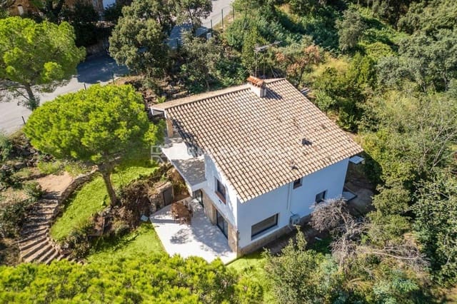3 bedroom Villa for sale in Platja d'Aro, Castell-Platja d'Aro - € 690,000 (Ref: 8527450)