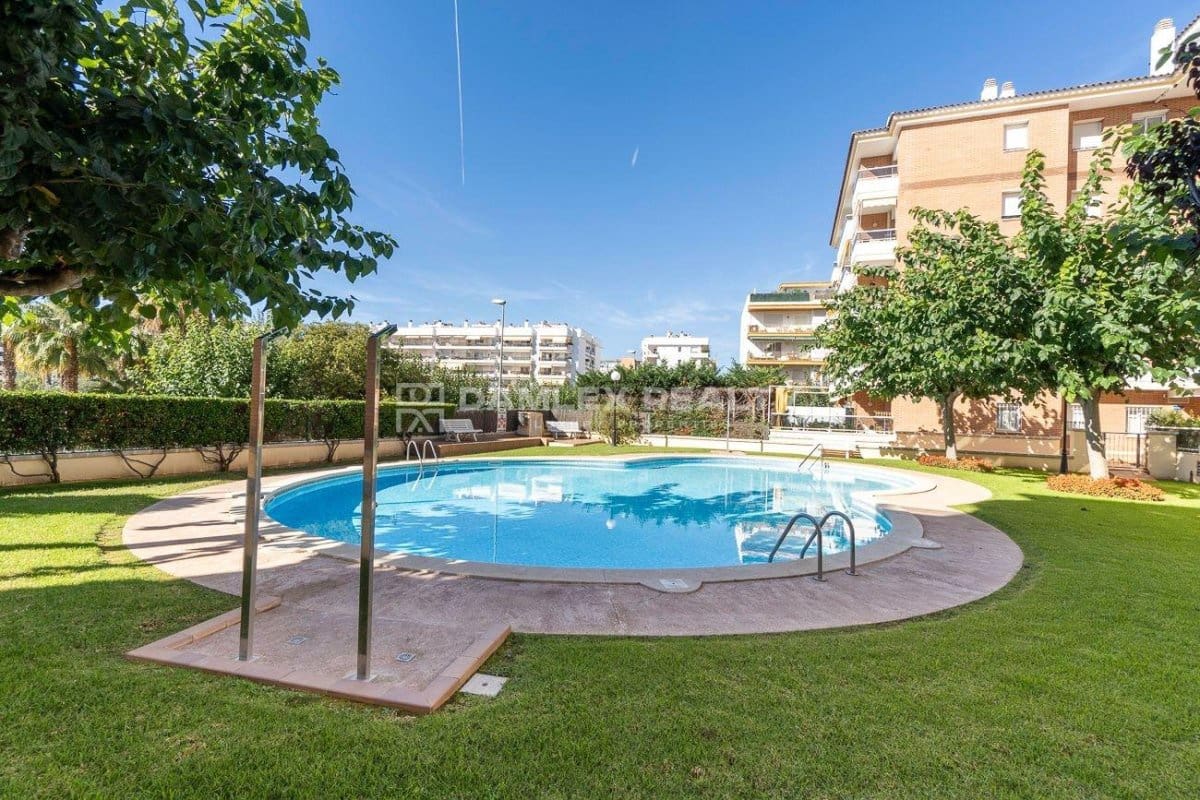 3 chambre Appartement à vendre à Lloret de Mar avec piscine garage - 550 000 € (Ref: 8557580)