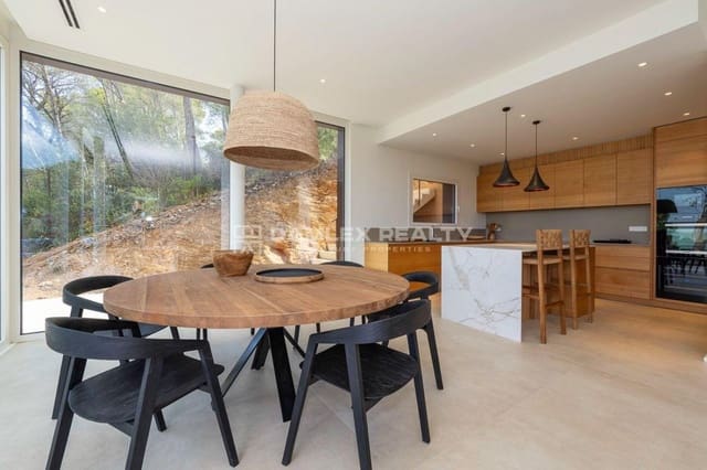 Chalet de 4 habitaciones en Begur en venta con piscina garaje - 2.720.000 € (Ref: 8591264)