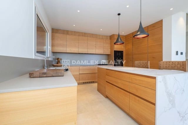 Chalet de 4 habitaciones en Begur en venta con piscina garaje - 2.720.000 € (Ref: 8591264)