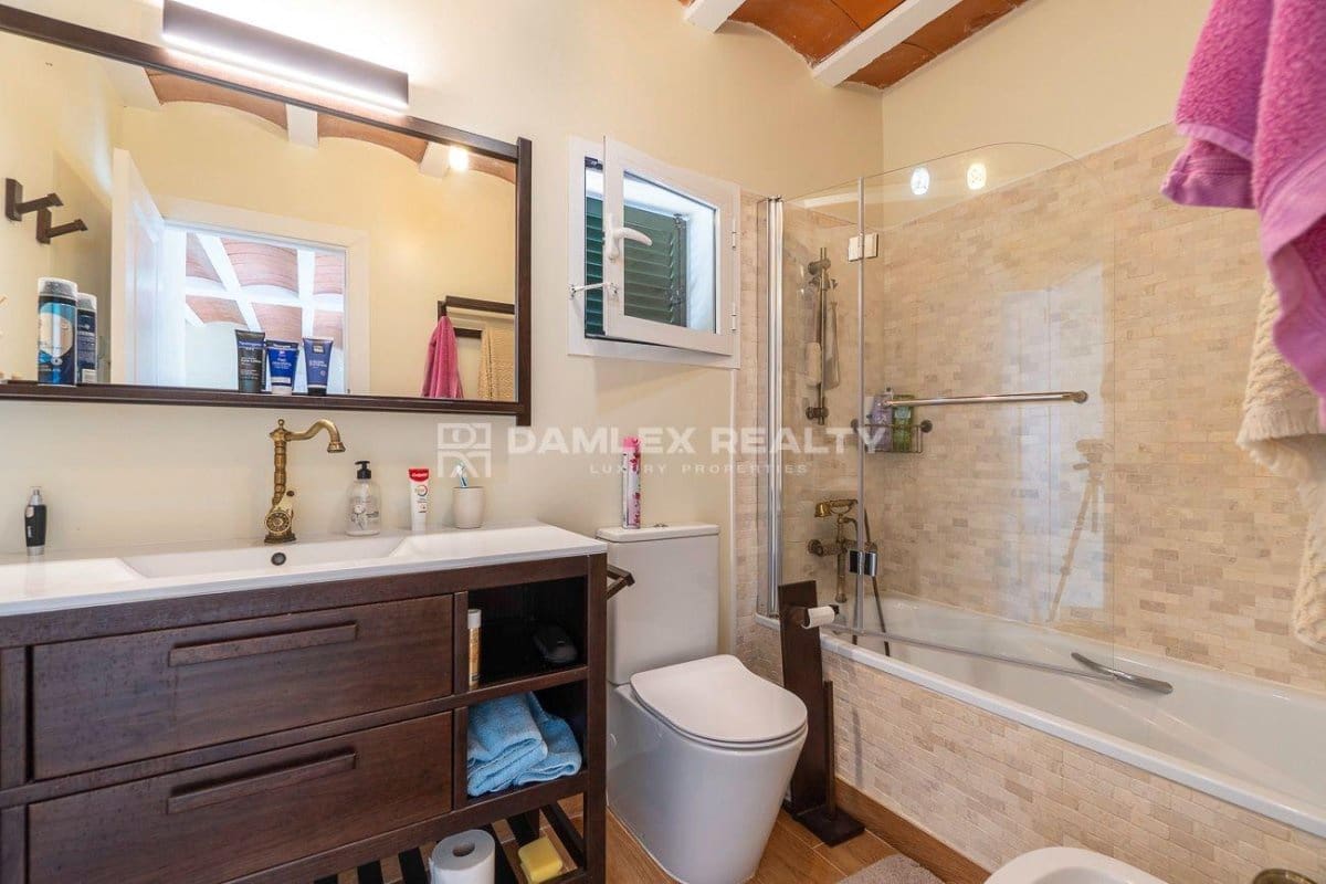 4 soveværelse Villa til salg i Tossa de Mar med swimmingpool garage - € 950.000 (Ref: 8594561)