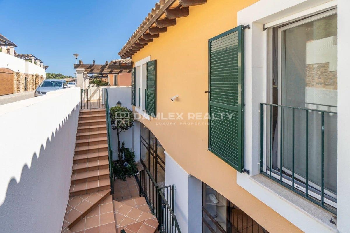 4 soveværelse Villa til salg i Tossa de Mar med swimmingpool garage - € 950.000 (Ref: 8594561)