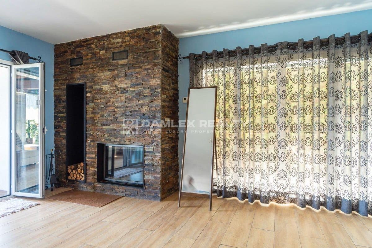 4 soveværelse Villa til salg i Tossa de Mar med swimmingpool garage - € 950.000 (Ref: 8594561)