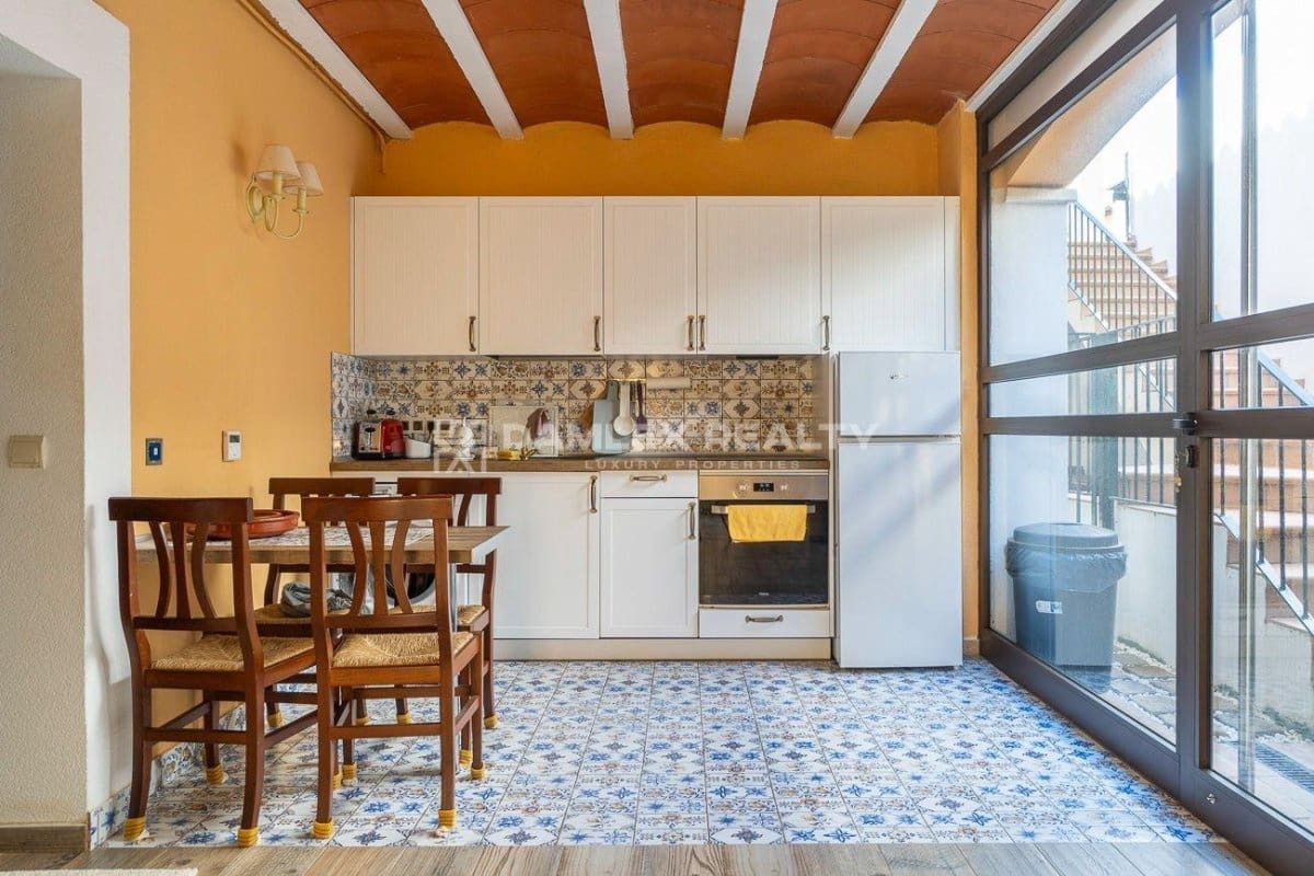 4 soveværelse Villa til salg i Tossa de Mar med swimmingpool garage - € 950.000 (Ref: 8594561)