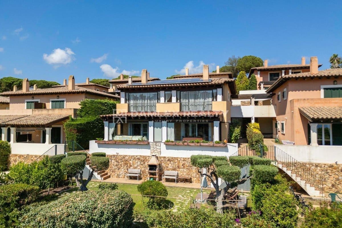 4 soveværelse Villa til salg i Tossa de Mar med swimmingpool garage - € 950.000 (Ref: 8594561)