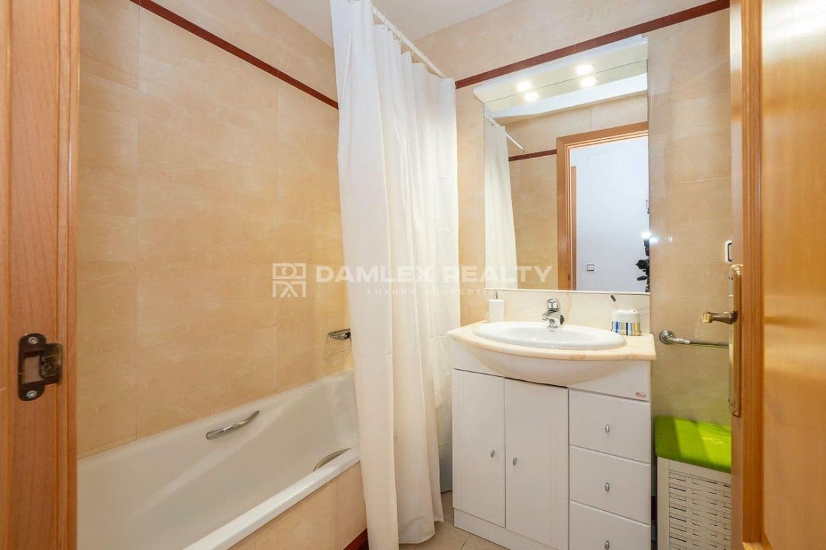 3 sypialnia Apartament na sprzedaż w Tossa de Mar z garażem - 360 000 € (Ref: 8617694)