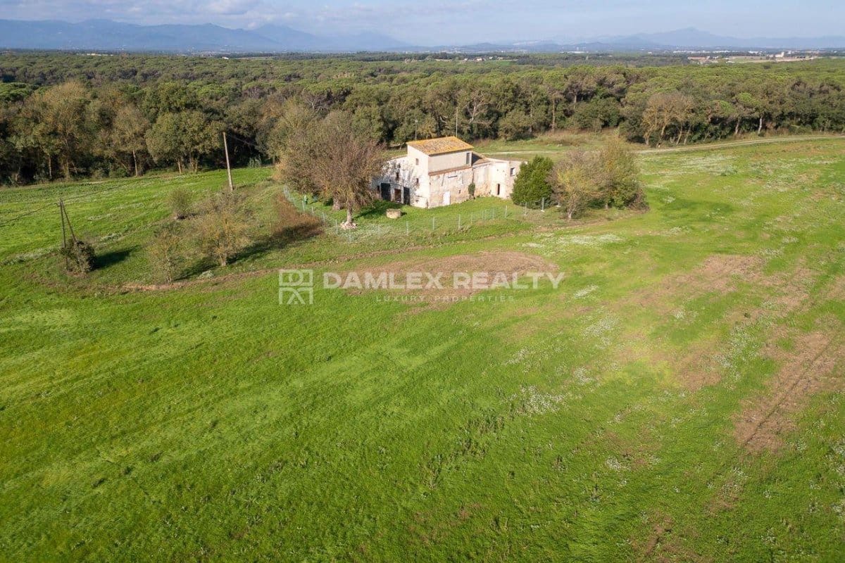 9 chambre Villa/Maison à vendre à Caldes de Malavella - 770 000 € (Ref: 8644415)