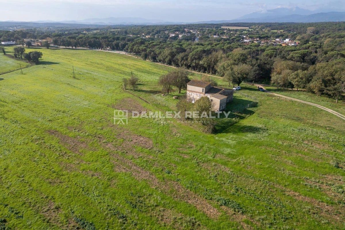 9 chambre Villa/Maison à vendre à Caldes de Malavella - 770 000 € (Ref: 8644415)