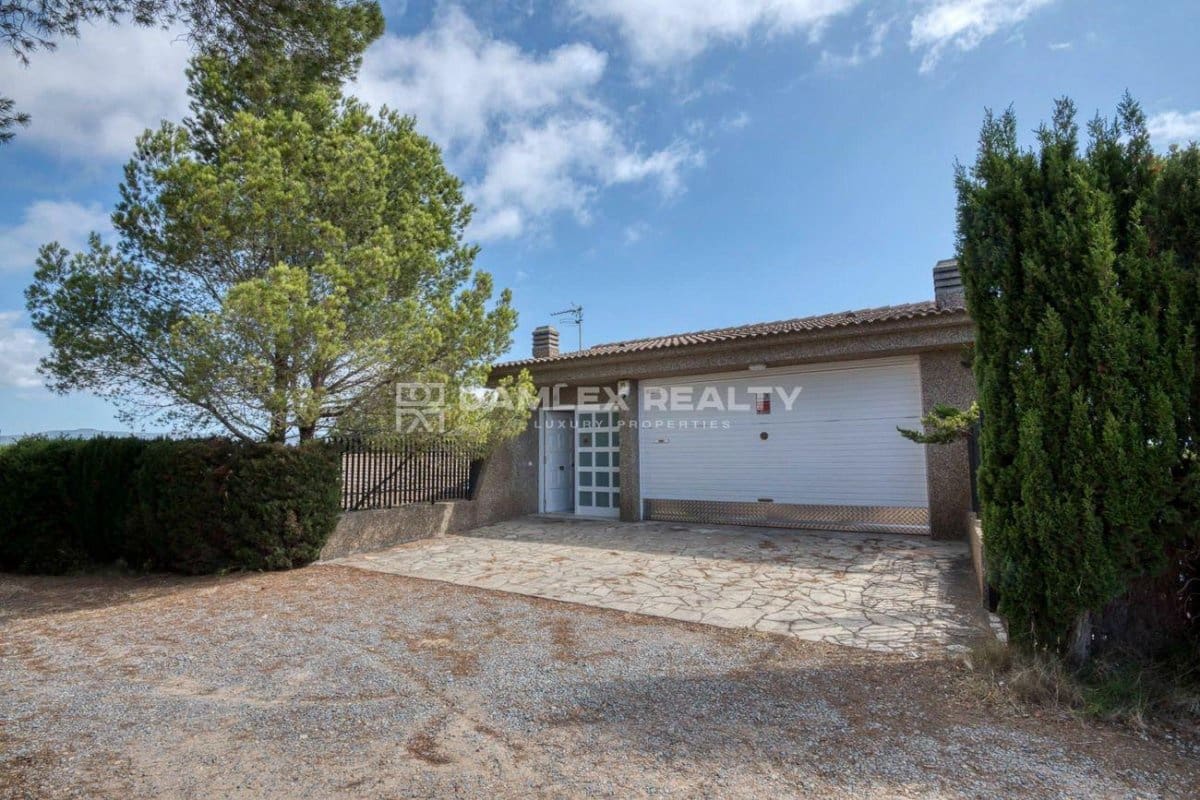 4 slaapkamer Villa te koop in Sant Feliu de Guixols met zwembad - € 1.750.000 (Ref: 8677385)