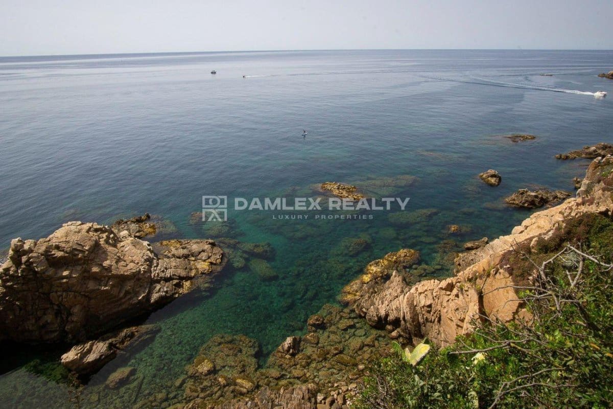 4 sypialnia Willa na sprzedaż w Blanes z basenem garażem - 1 650 000 € (Ref: 8677386)