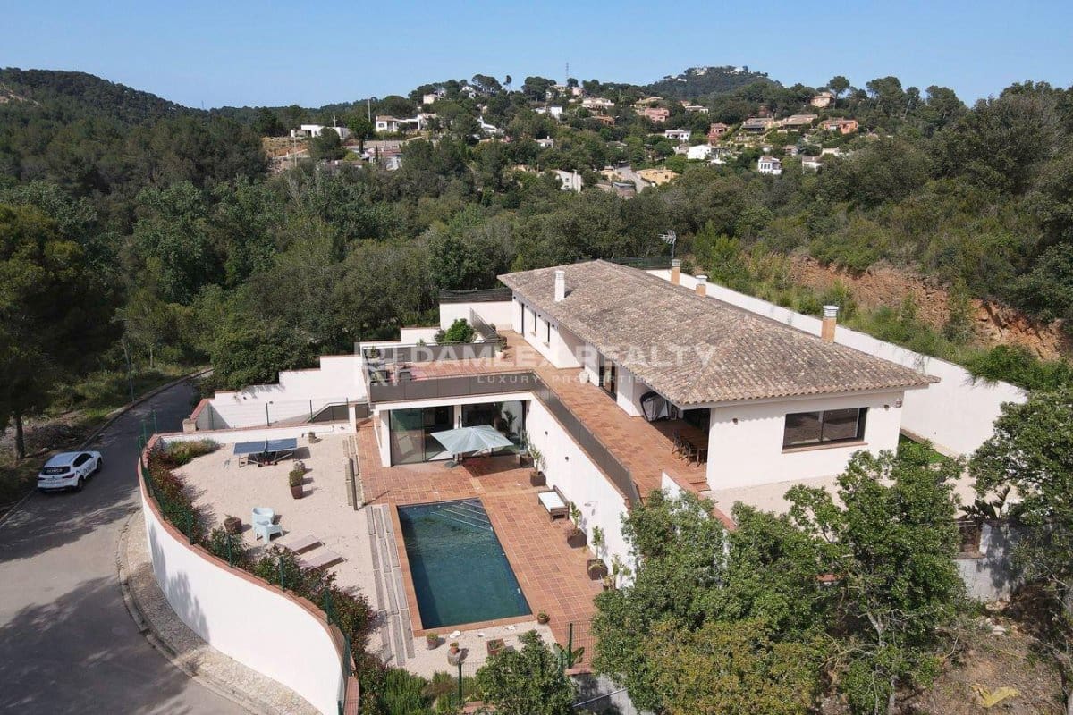 5 sypialnia Willa na sprzedaż w Begur z basenem garażem - 1 350 000 € (Ref: 8677387)