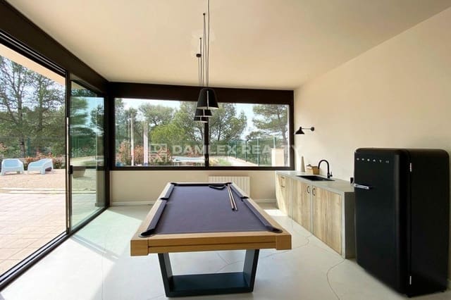 Chalet de 5 habitaciones en Begur en venta con piscina garaje - 1.350.000 € (Ref: 8677387)