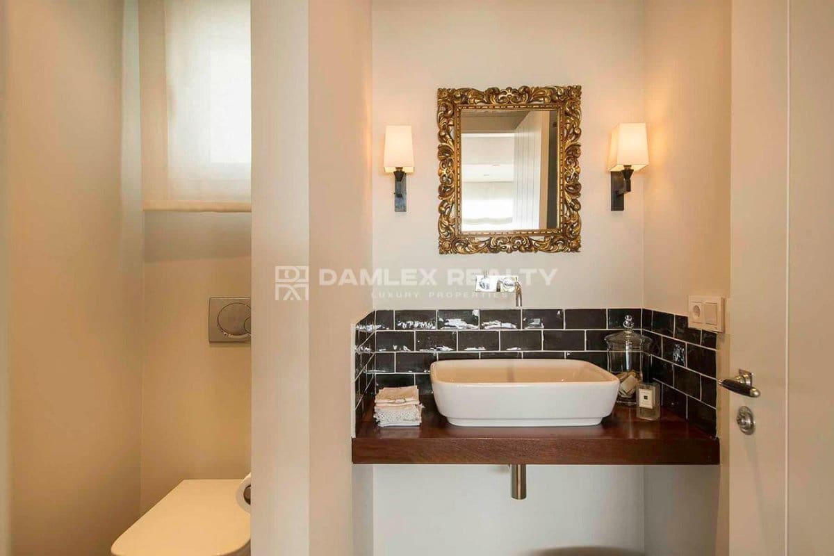 4 slaapkamer Villa te koop in Palamos - € 1.750.000 (Ref: 8678158)