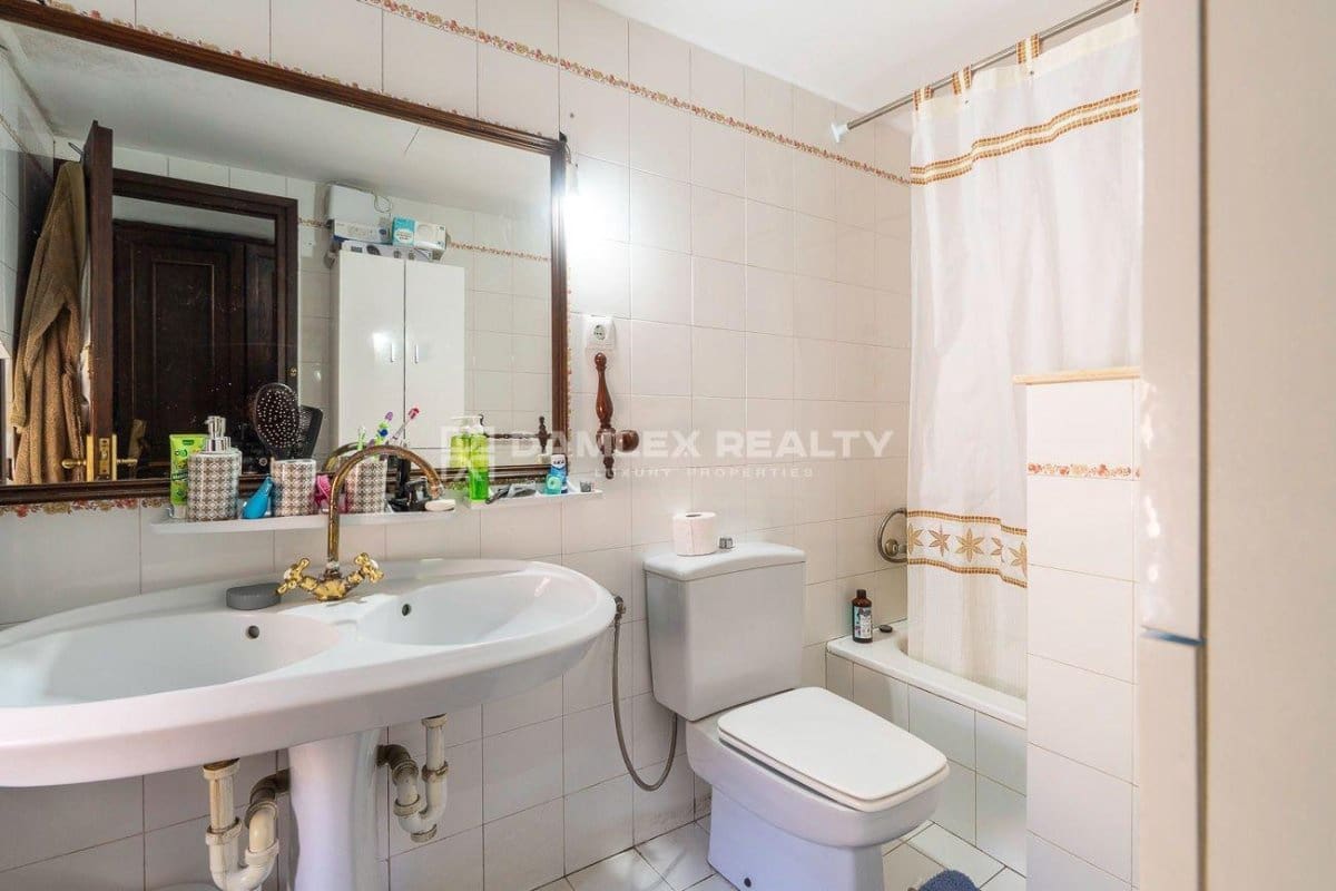 5 slaapkamer Villa te koop in Santa Cristina d'Aro met zwembad - € 950.000 (Ref: 8678274)