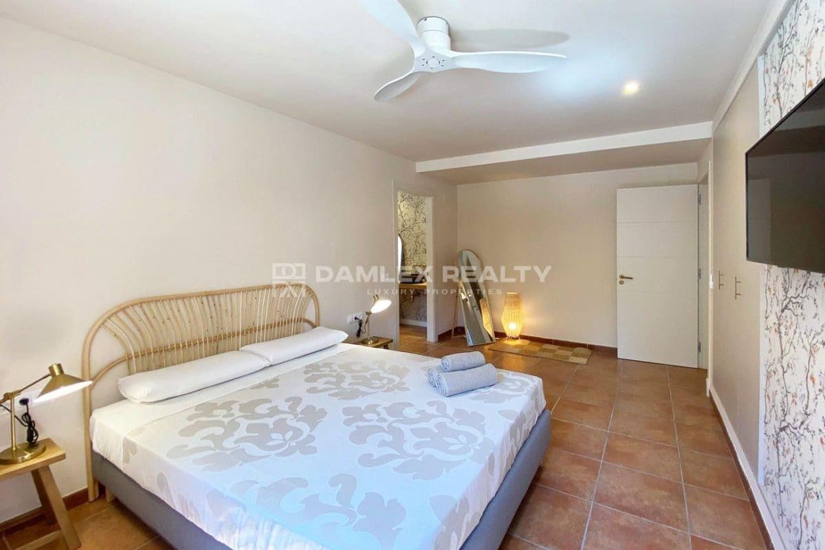 5 soverom Villa til salgs i Begur med svømmebasseng garasje - € 875 000 (Ref: 8678275)