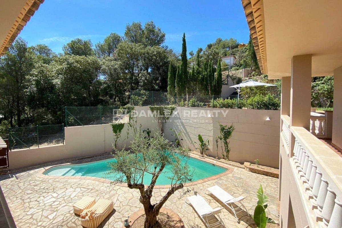 5 soverom Villa til salgs i Begur med svømmebasseng garasje - € 875 000 (Ref: 8678275)