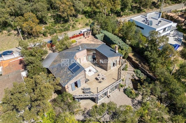 4 sovrum Villa till salu i Santa Cristina d'Aro - 730 000 € (Ref: 8682649)