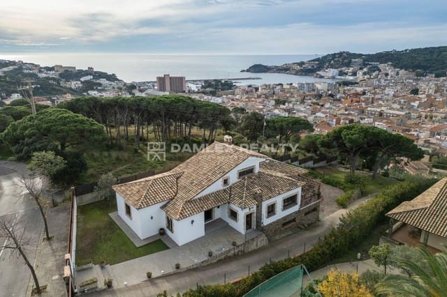 4 Zimmer Villa zu verkaufen in Sant Feliu de Guíxols - 1.600.000 € (Ref: 8686711)