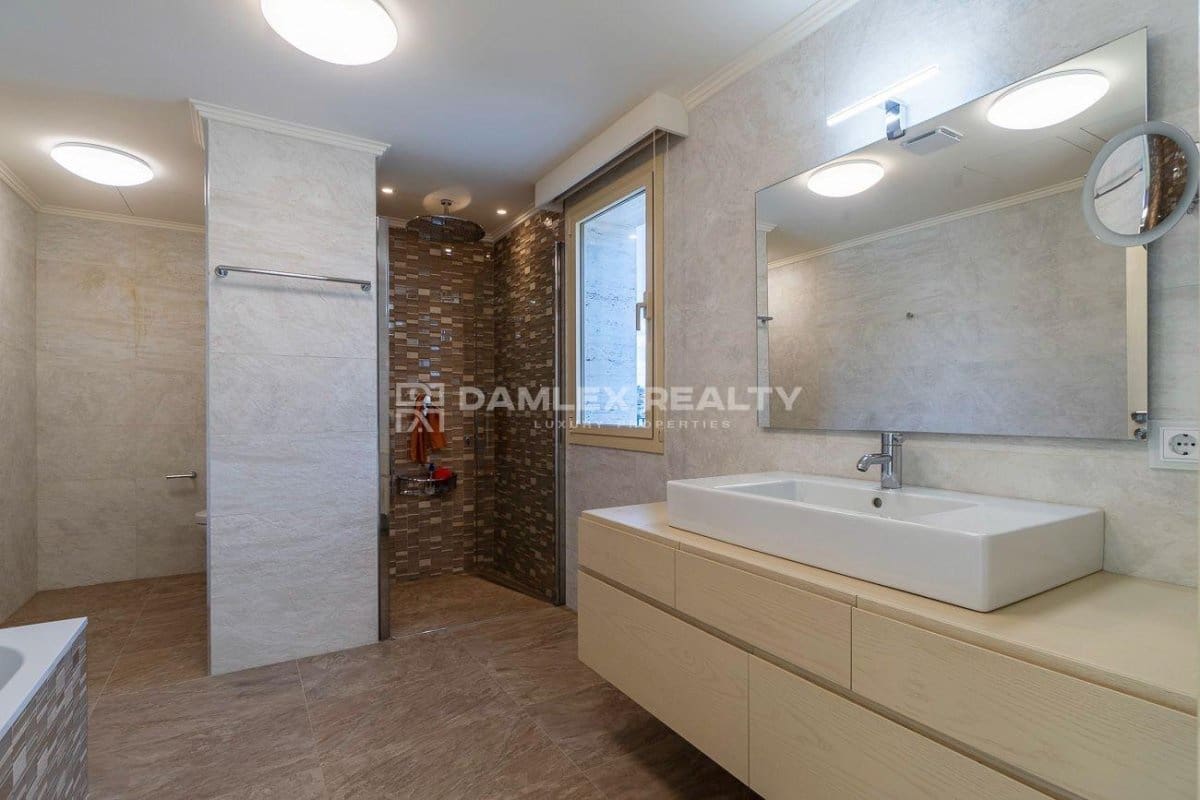 5 soveværelse Villa til salg i S'Agaro med swimmingpool - € 5.000.000 (Ref: 8867472)