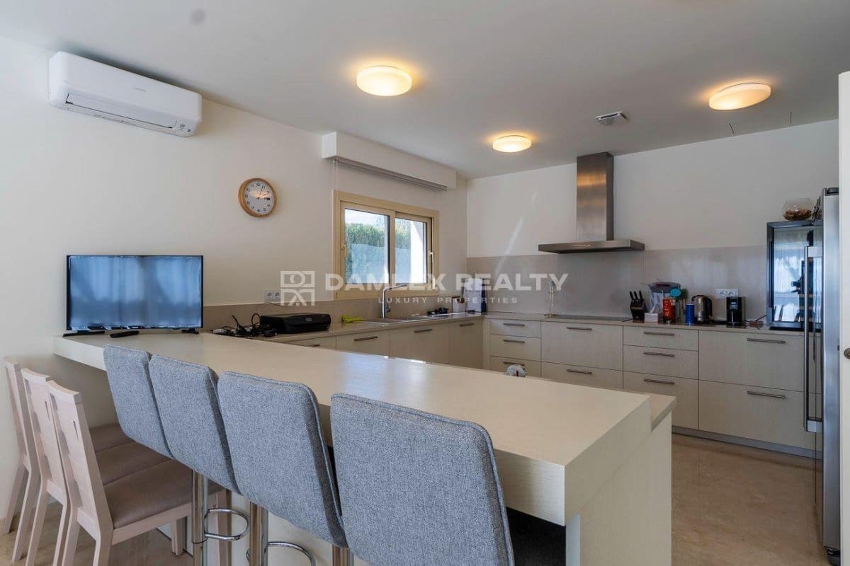 5 soveværelse Villa til salg i S'Agaro med swimmingpool - € 5.000.000 (Ref: 8867472)