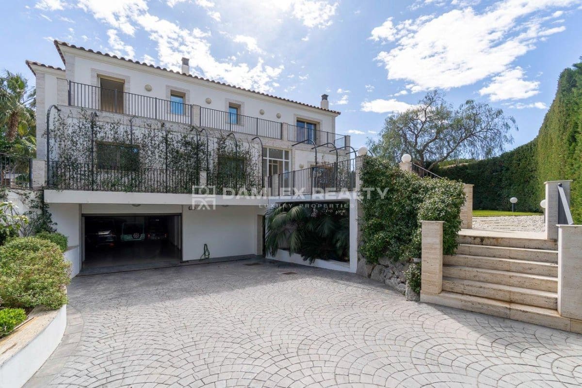 5 soveværelse Villa til salg i S'Agaro med swimmingpool - € 5.000.000 (Ref: 8867472)