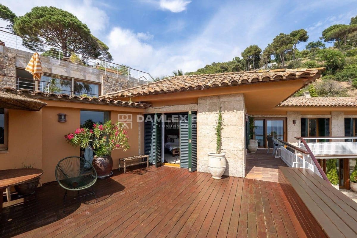 10 soveværelse Villa til salg i Tossa de Mar med swimmingpool garage - € 8.500.000 (Ref: 8884461)