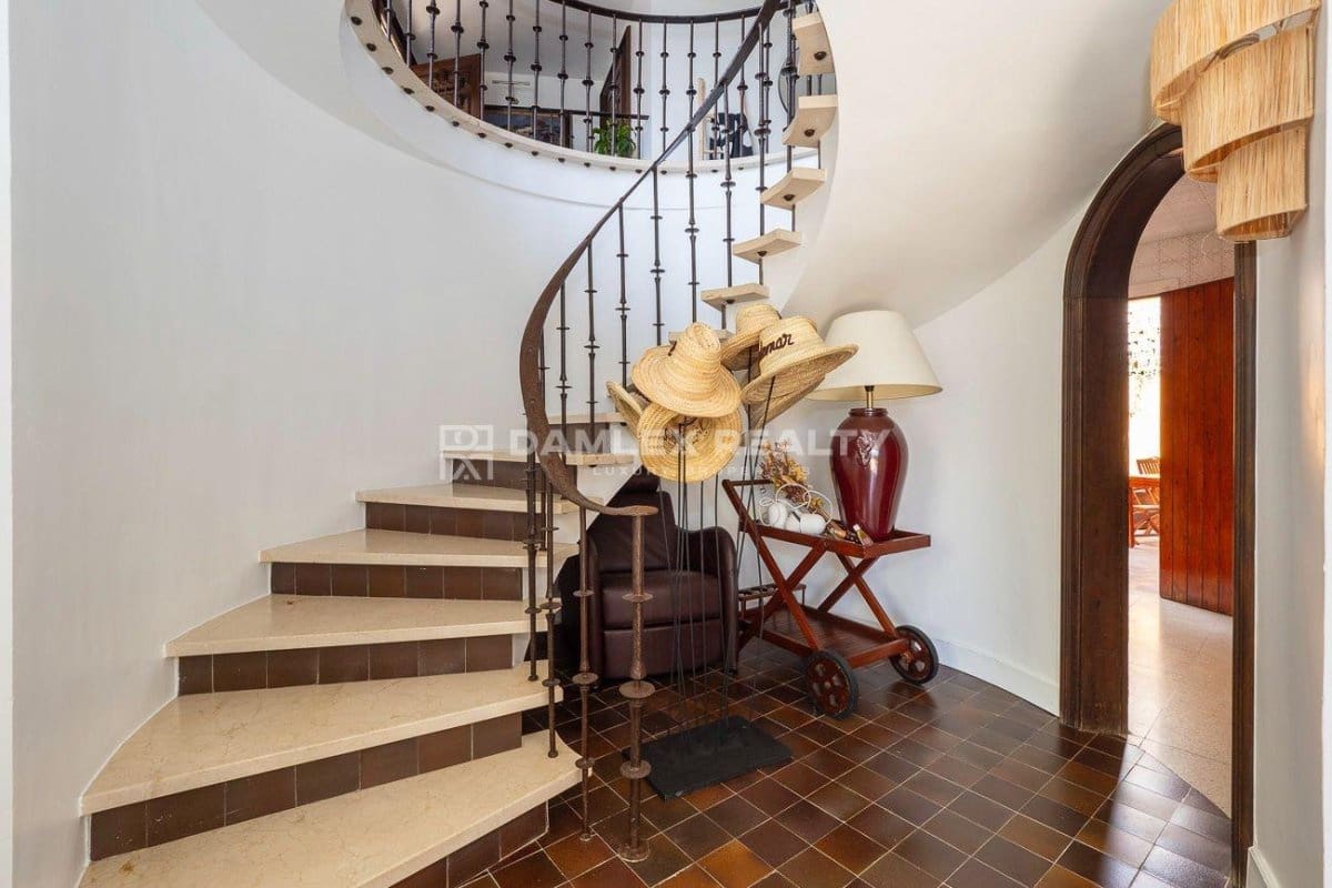 10 soveværelse Villa til salg i Tossa de Mar med swimmingpool garage - € 8.500.000 (Ref: 8884461)