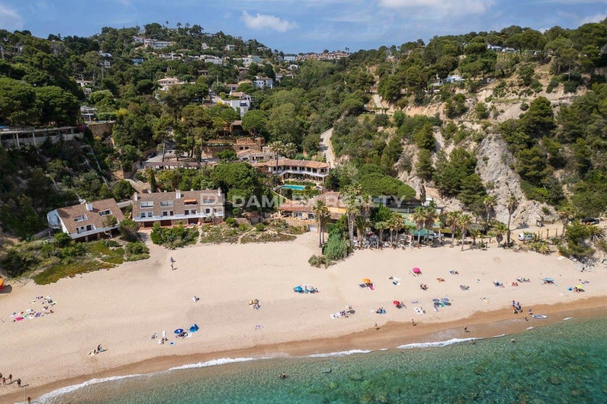 10 soveværelse Villa til salg i Tossa de Mar med swimmingpool garage - € 8.500.000 (Ref: 8884461)