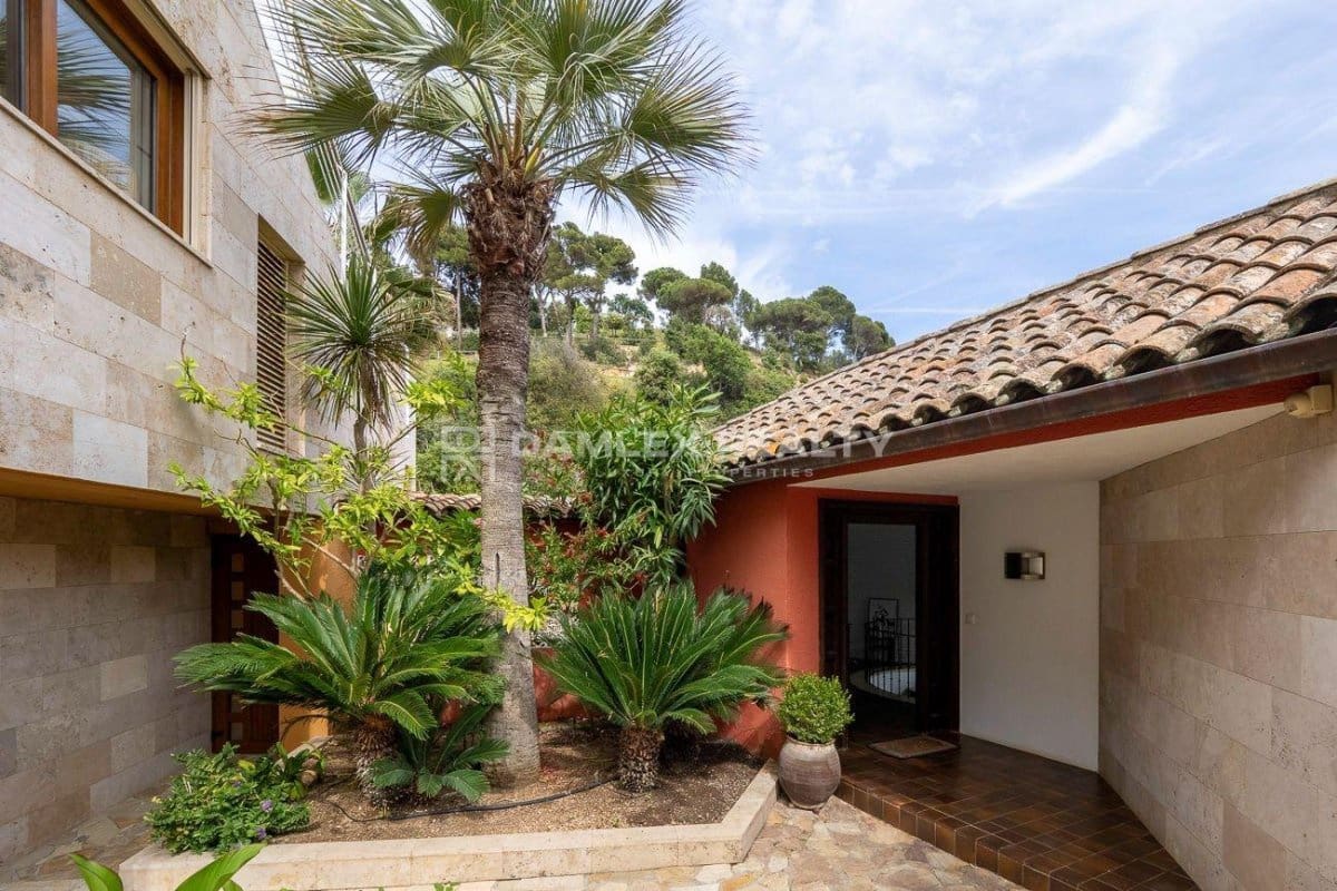 10 soveværelse Villa til salg i Tossa de Mar med swimmingpool garage - € 8.500.000 (Ref: 8884461)