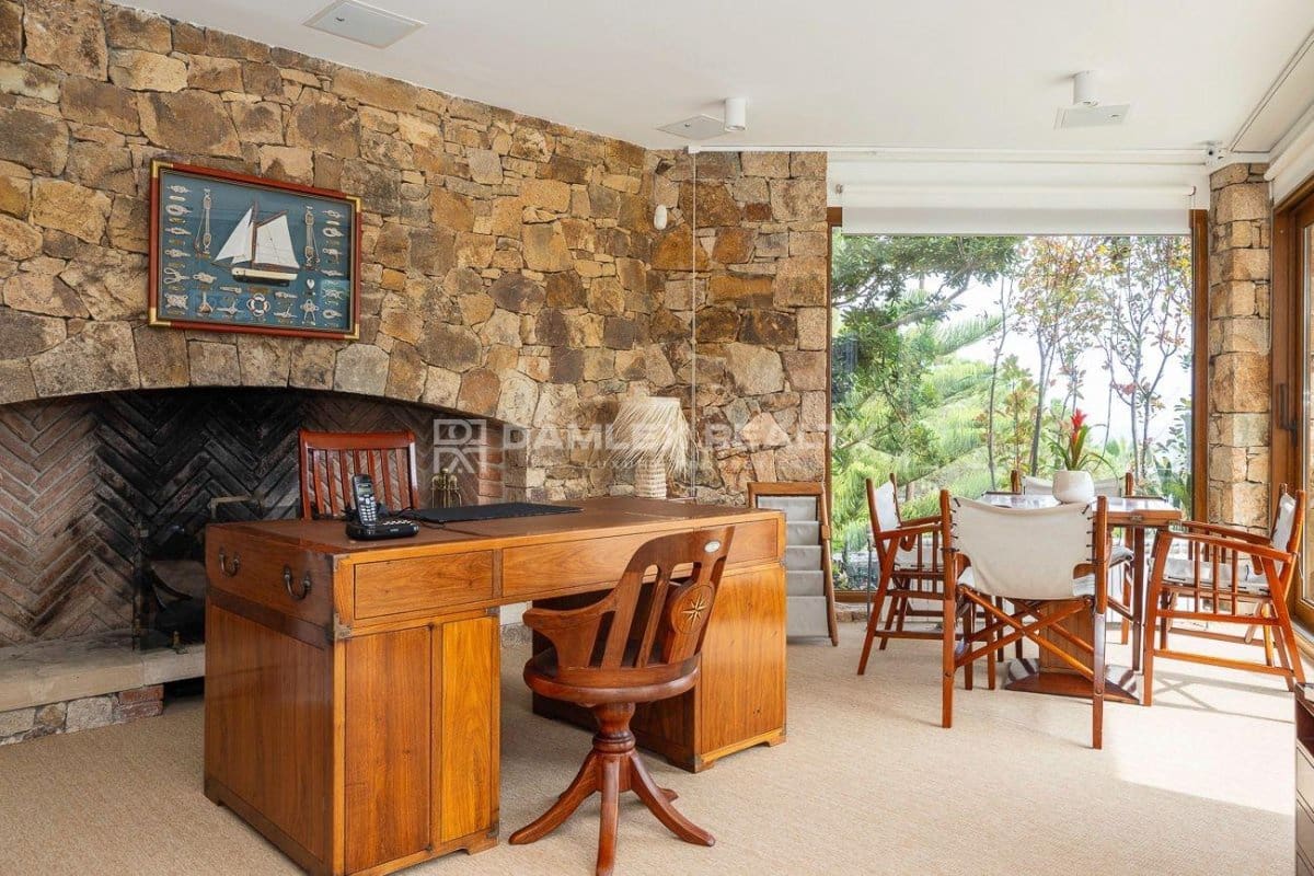 10 soveværelse Villa til salg i Tossa de Mar med swimmingpool garage - € 8.500.000 (Ref: 8884461)