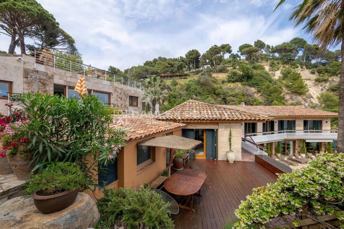 10 soveværelse Villa til salg i Tossa de Mar med swimmingpool garage - € 8.500.000 (Ref: 8884461)
