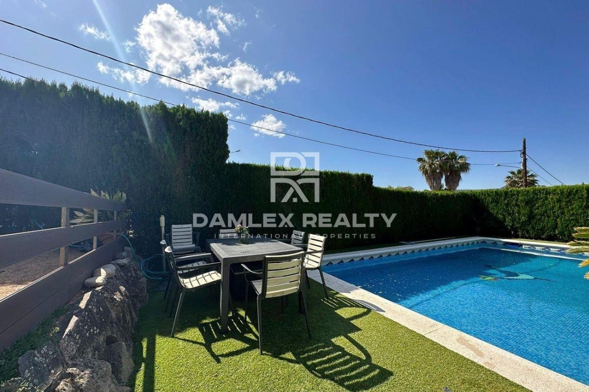 3 makuuhuone Huvila myytävänä paikassa Santa Cristina d'Aro mukana uima-altaan - 535 000 € (Ref: 8896630)