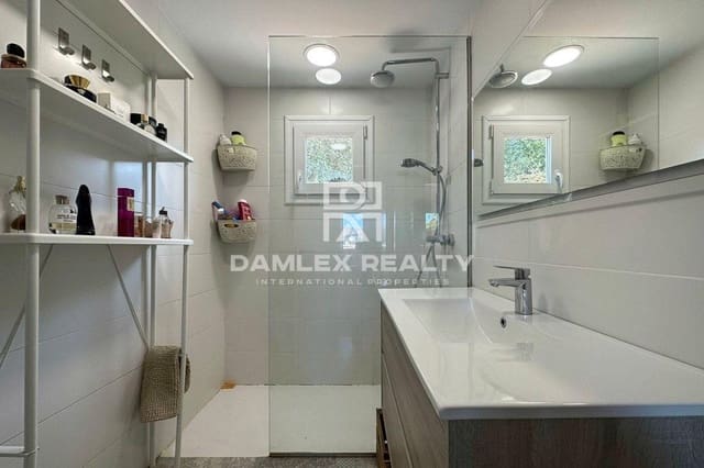 3 quarto Moradia para venda em Santa Cristina d'Aro com piscina - 535 000 € (Ref: 8896630)