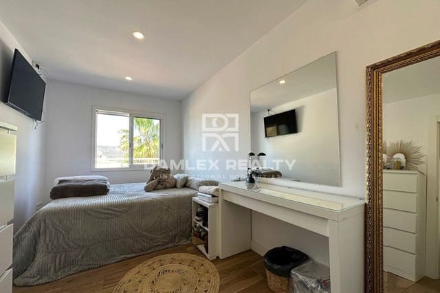 3 quarto Moradia para venda em Santa Cristina d'Aro com piscina - 535 000 € (Ref: 8896630)