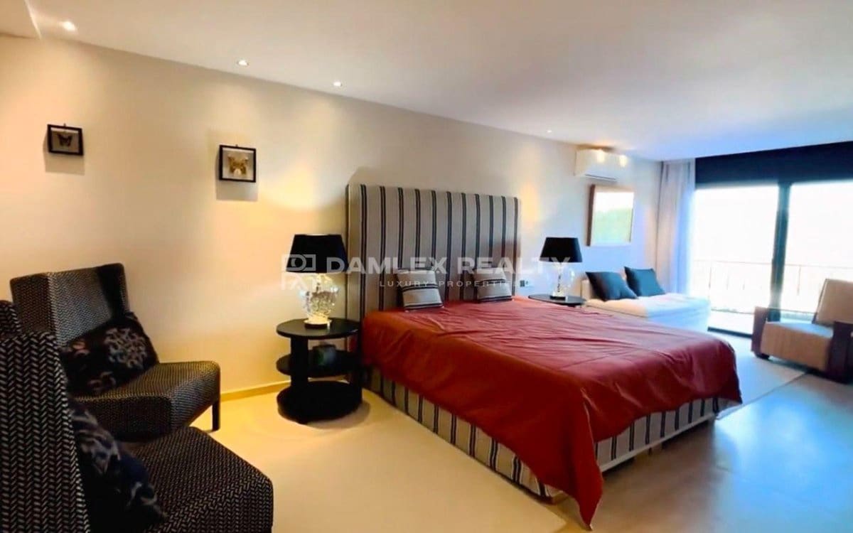 5 makuuhuone Huvila myytävänä paikassa Santa Cristina d'Aro mukana uima-altaan - 2 500 000 € (Ref: 8902840)