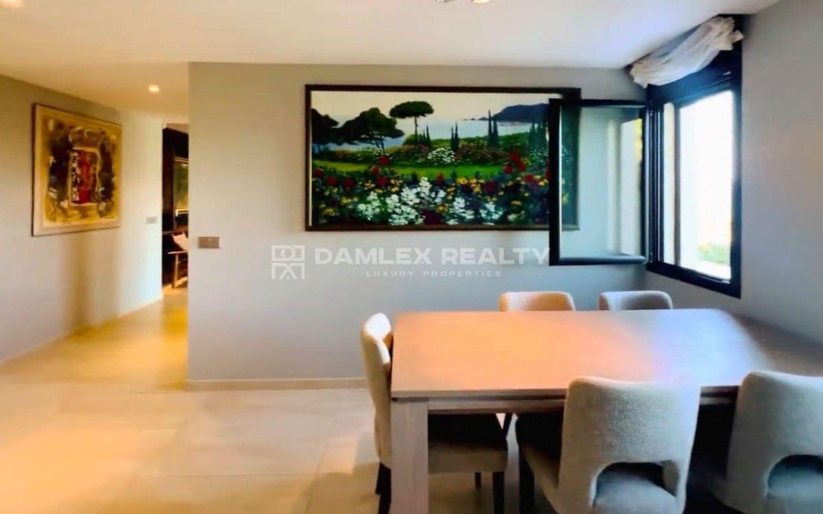 5 makuuhuone Huvila myytävänä paikassa Santa Cristina d'Aro mukana uima-altaan - 2 500 000 € (Ref: 8902840)