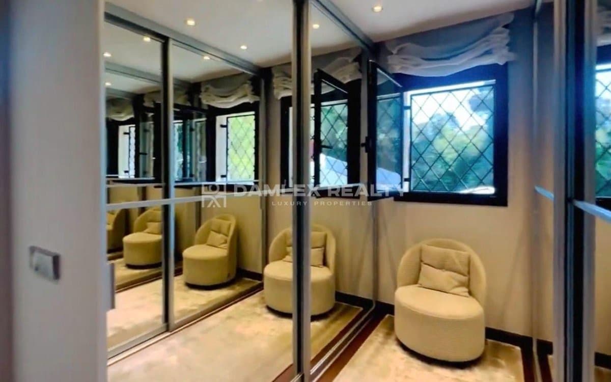 5 makuuhuone Huvila myytävänä paikassa Santa Cristina d'Aro mukana uima-altaan - 2 500 000 € (Ref: 8902840)