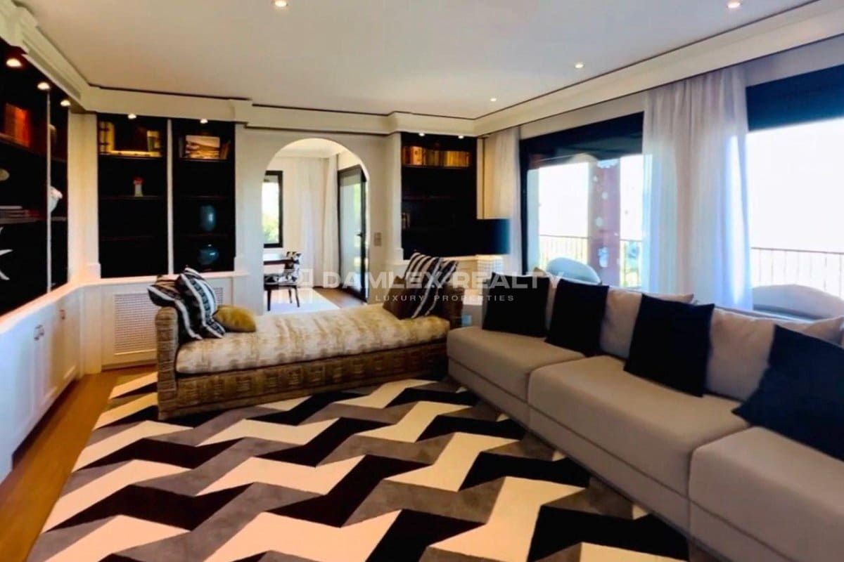 5 makuuhuone Huvila myytävänä paikassa Santa Cristina d'Aro mukana uima-altaan - 2 500 000 € (Ref: 8902840)