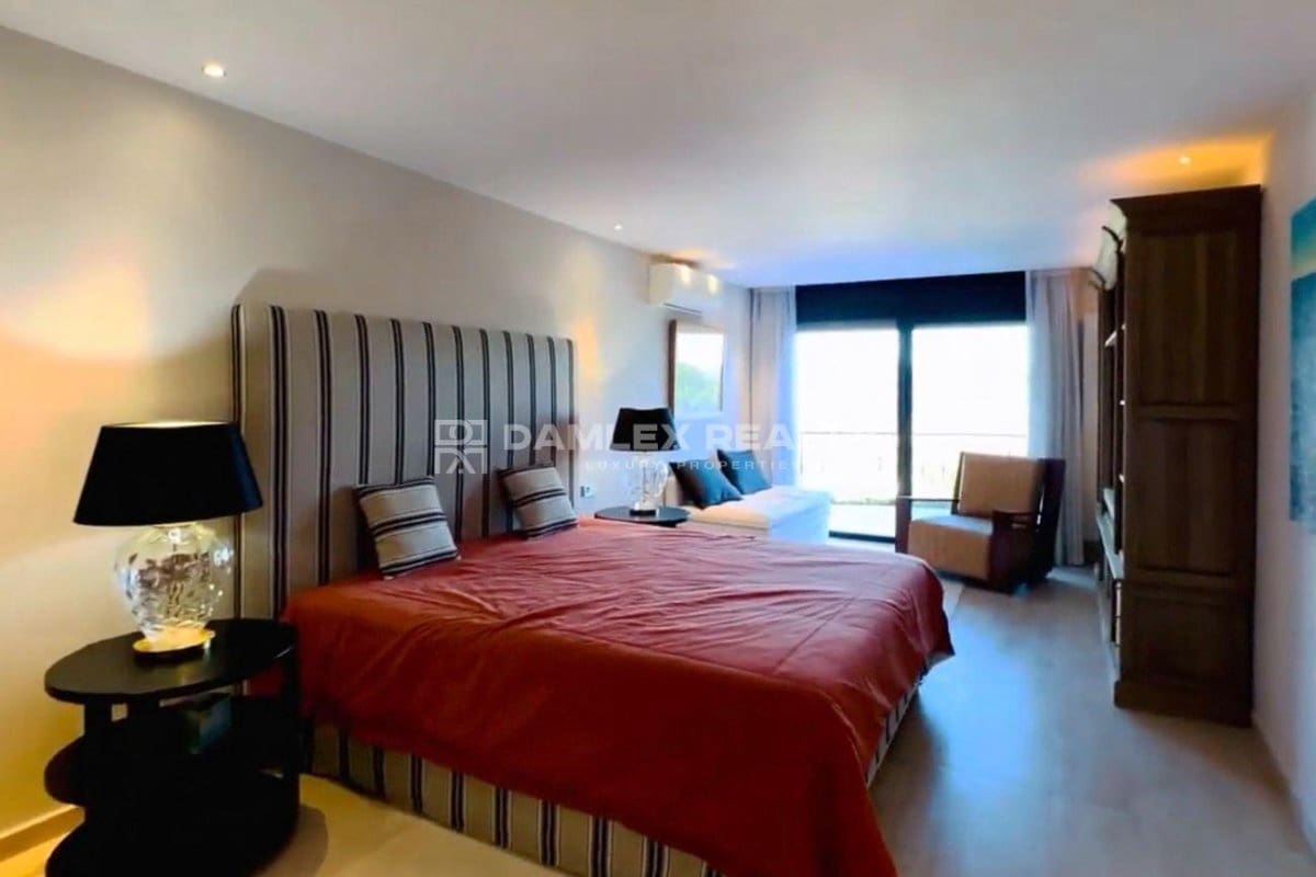 5 makuuhuone Huvila myytävänä paikassa Santa Cristina d'Aro mukana uima-altaan - 2 500 000 € (Ref: 8902840)