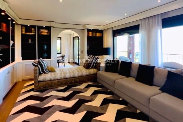 5 chambre Villa/Maison à vendre à Santa Cristina d'Aro avec piscine - 2 500 000 € (Ref: 8902840)