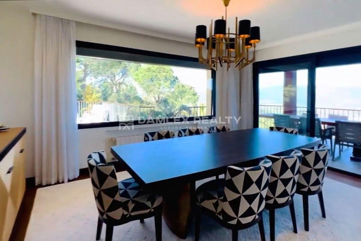 5 makuuhuone Huvila myytävänä paikassa Santa Cristina d'Aro mukana uima-altaan - 2 500 000 € (Ref: 8902840)