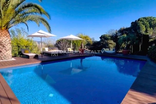 5 chambre Villa/Maison à vendre à Santa Cristina d'Aro avec piscine - 2 500 000 € (Ref: 8902840)